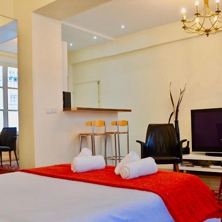 1 Bedroom Apartment In The Heart Of The Marais Area Paris Extérieur photo
